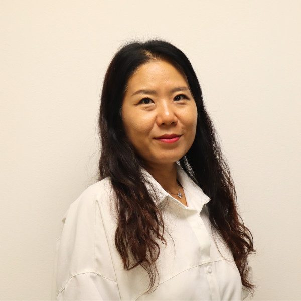 14)Kim GeunHwa-600x600