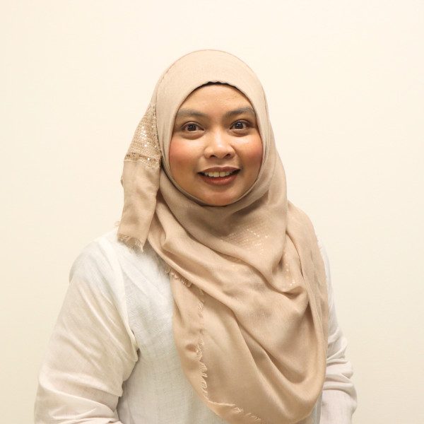 7)Siti Hajar-600x600